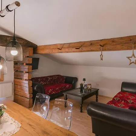 Nicos Daheim شقة *